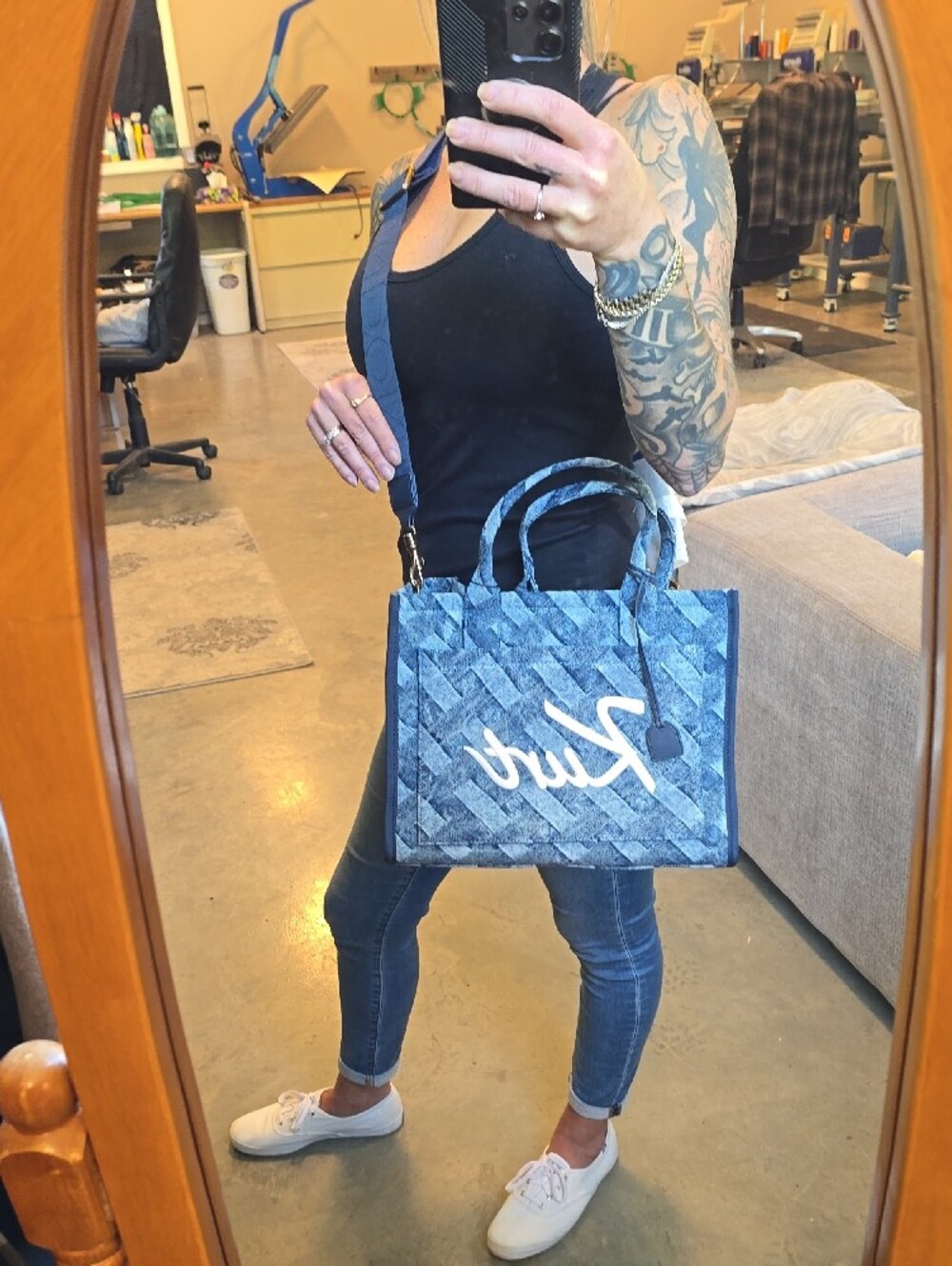 NWT Kurt Geiger Denim Blue Woven Tote with Script Logo - Picture 11 of 13